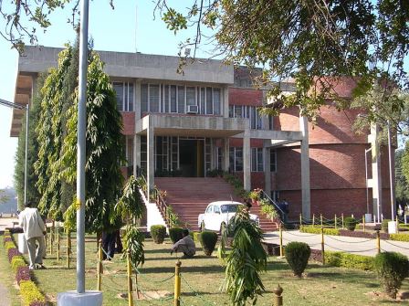 Punjab Engineering College Gallery Photo 1 